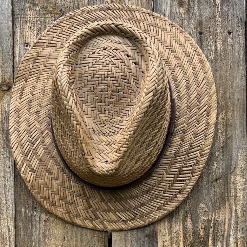 New with Tags Brixton Natural Straw Fedora with Brown Band. Size Medium